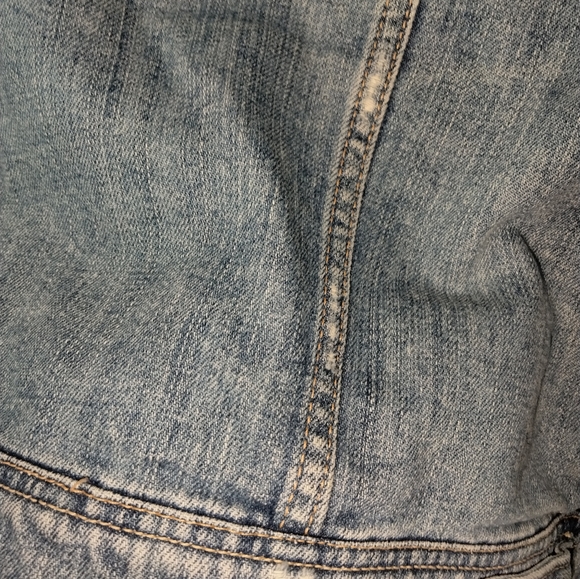 Vintage American Eagle Croppish denim jacket has adjustable band size Large - Picture 5 of 8